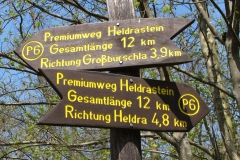 Wandern im Eichsfeld: Heldrastein